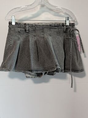 wild fable Washed Gray Pleated Skort